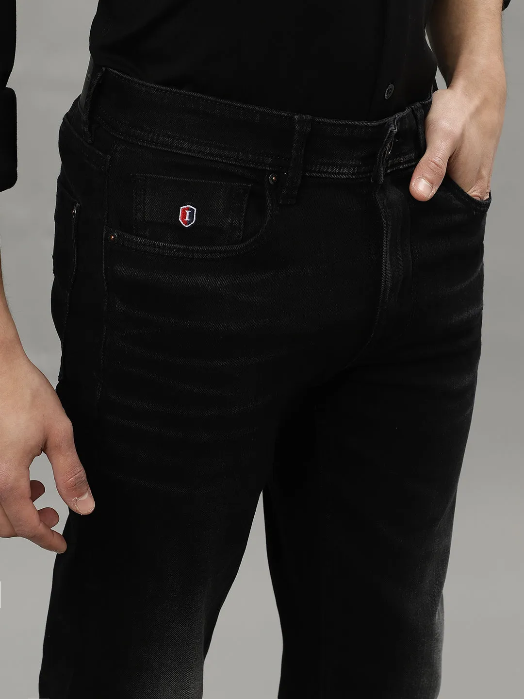 Iconic Men Black Washed Mid-Rise Slim Fit Jeans