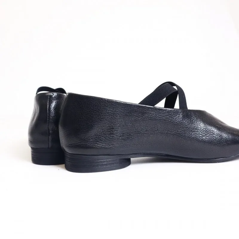 Women Handmade Leather Cross Strap Mary Jane Shoes in Black